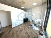 Spatiu comercial pe Bulevardul Decebal - Rovine - Helmat ... 