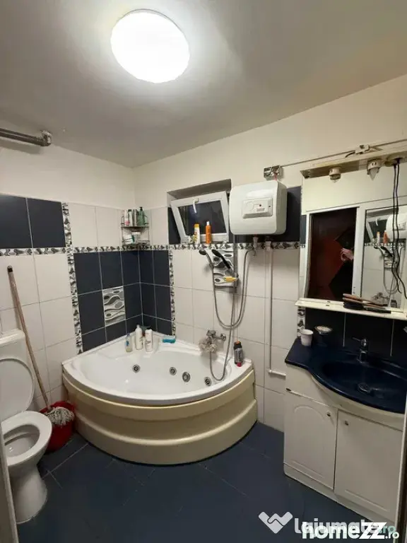 Apartament 4 camere de vânzare | Tomis Nord, Constanța