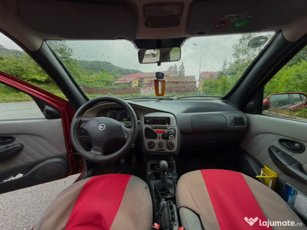 Vând Fiat Albea 1.3 mpi