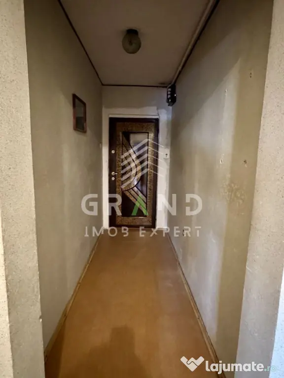 Oportunitate de Renovare! 2 Camere Decomandate | Lângă La