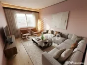 Oportunitate de Renovare! 2 Camere Decomandate | Lângă La 