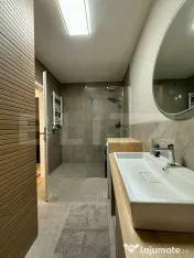 Apartament 2 camere, Lux, parcare, Zona Iris 