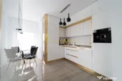 CASA DE VIS LANGA LAC | FRUMUSANI | TEREN 755MP 
