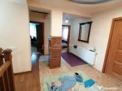 Casa- Vila - Prelungirea Ghencea-Bucuresti- 450000E- 660MP T 