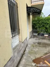 Spatiu comercial cu posibilitati multiple, parcare, zona Por 