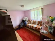 Casă cu teren mare și mult spațiu verde în Satul Motoci, 