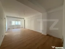 Apartament 3 camere, doua bai, 93 mp, et 2, loc de parcare,