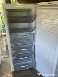 Congelator verical Arctic 215 L 