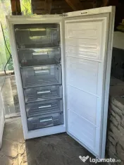 Congelator verical Arctic 215 L 