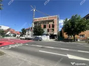 Spatiu comercial la parter cu locuri de parcare pe Calea Dum 