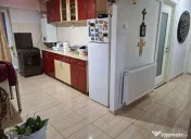 Apartament cu 3 camere decomandat - zona Dacia