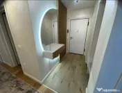 Apartament 3 camere, decomandat - zona Tractorul 