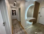 Apartament 3 camere, decomandat - zona Tractorul 