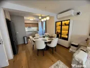 Apartament 3 camere, decomandat - zona Tractorul 