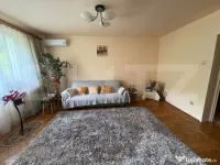 Apartament decomandat cu 4 camere, 74 mp, 2 băi, 2 balcoane 