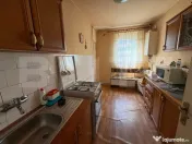 Apartament decomandat cu 4 camere, 74 mp, 2 băi, 2 balcoane 