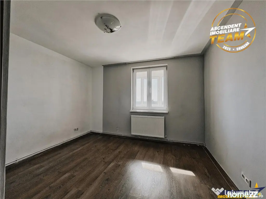 Apartament decomandat cu panorama spectaculoasa, Simeria, St