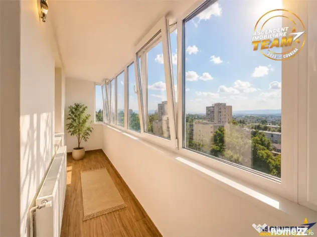 Apartament decomandat cu panorama spectaculoasa, Simeria, St