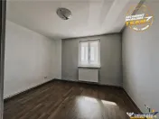 Apartament decomandat cu panorama spectaculoasa, Simeria, St 