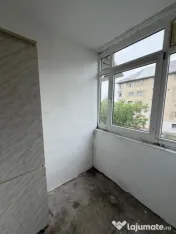 Garsoniera renovabila , etaj intermediar , Radauti 
