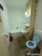Garsoniera renovabila , etaj intermediar , Radauti 