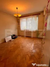 Apartament cu 3 camere, ultracentral, semidecomandat 
