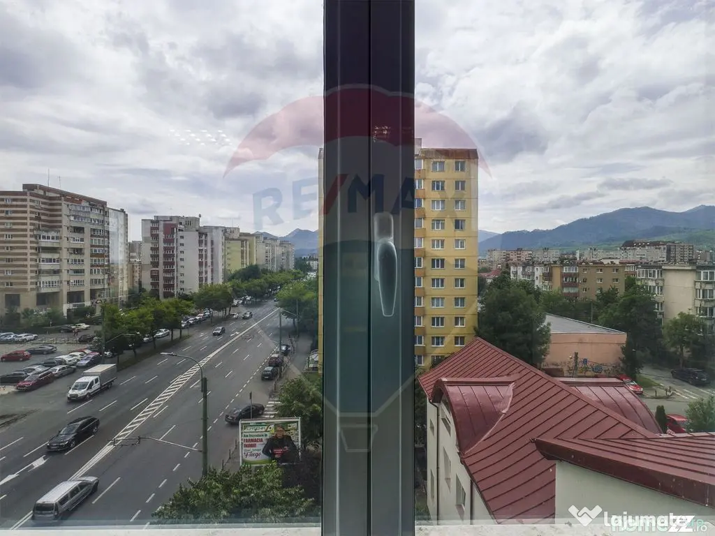 SPATIU COMERCIAL 80 MP OPEN SPACE CU GRUP SANITAR | GREEN...