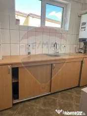 Vila – Etaj 2 + Mansardă de închiriat | Zona Vitan ??...