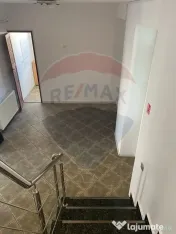 Vila – Etaj 2 + Mansardă de închiriat | Zona Vitan ??... 