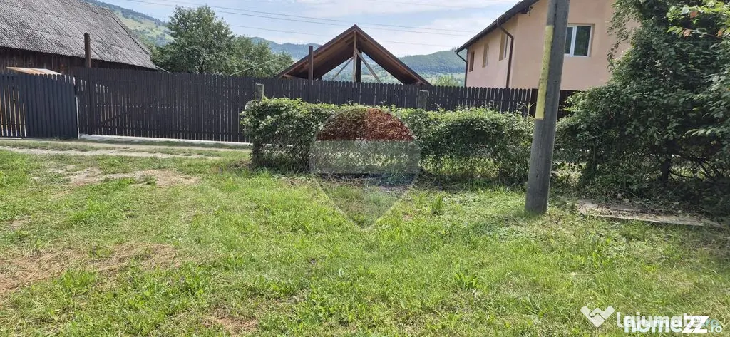 Teren casă 1280 m2, cu proiect, autorizației și utilit...