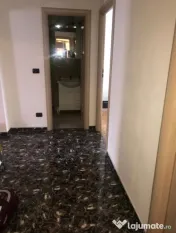 Apartament decomandat, cu 3 camere, 2 bai, zona 1 Mai 