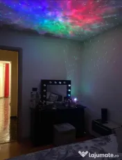 Apartament decomandat, cu 3 camere, 2 bai, zona 1 Mai 