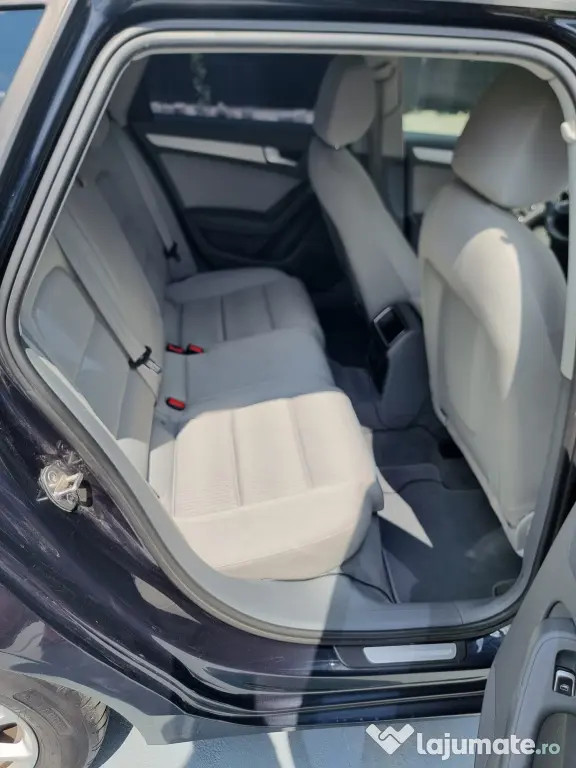 vand Audi 4 2015