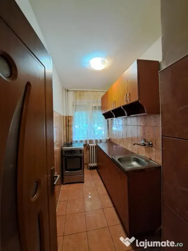 Proprietar, vand apartament 3 camere zona Dacia