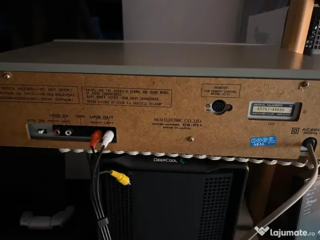 Vând deck casetă Akai CS-F11 – servisat mecanic, stare bună Akai GX M10 defect