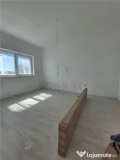 Duplex pe parter - 2 dormitoare - 3 bai ( o baie pe terasa )