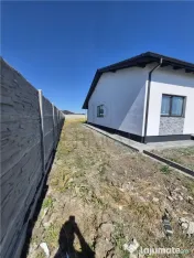 Duplex pe parter - 2 dormitoare - 3 bai ( o baie pe terasa )