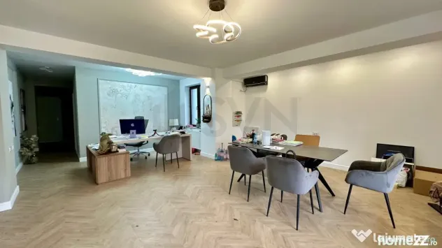 Apartament superb 4 camere bloc 2004 zona Arcul de Triumf...