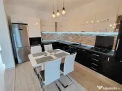 Duplex mobilat utilat - zona excelenta - curte amenajata 