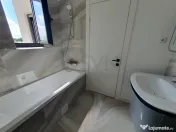 Apartament cu 3 camere singur pe etaj Polona 