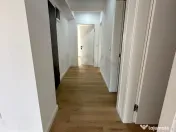 Apartament cu 3 camere singur pe etaj Polona 