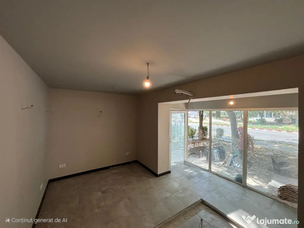 Vand apartament 3 camere si spatiu comercial bd. Unirii