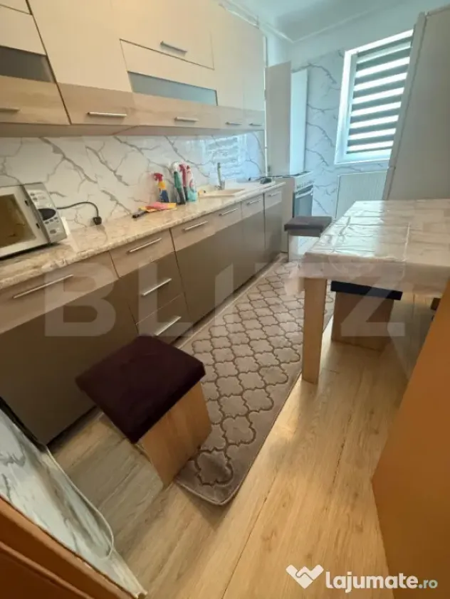 Apartament zona linistita, 2 camere, decomandat, centrala pr
