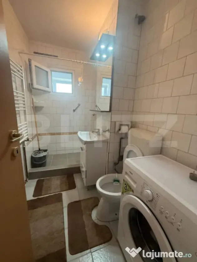 Apartament zona linistita, 2 camere, decomandat, centrala pr