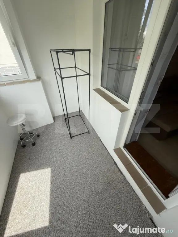 Apartament zona linistita, 2 camere, decomandat, centrala pr