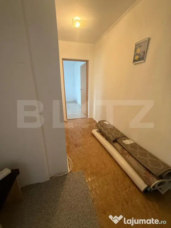 Apartament zona linistita, 2 camere, decomandat, centrala pr
