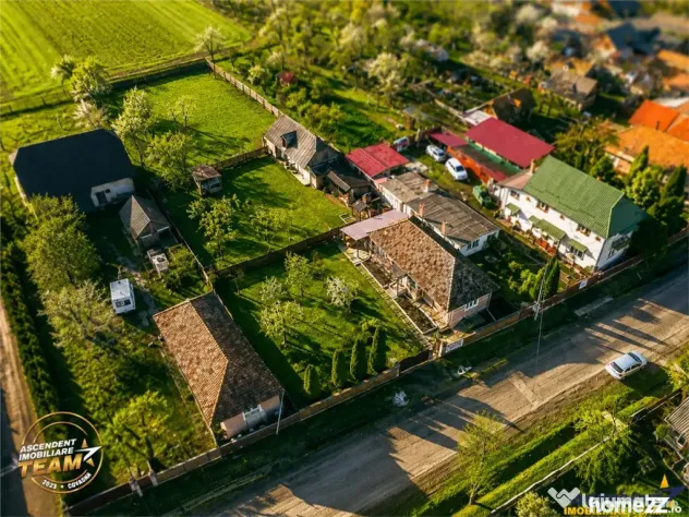 FILM! Casa traditionala, pe domeniu pretios, de 7.608 mp, Ce