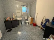 Proprietate Stradala cu Spatiu Comercial Pretabila Business 