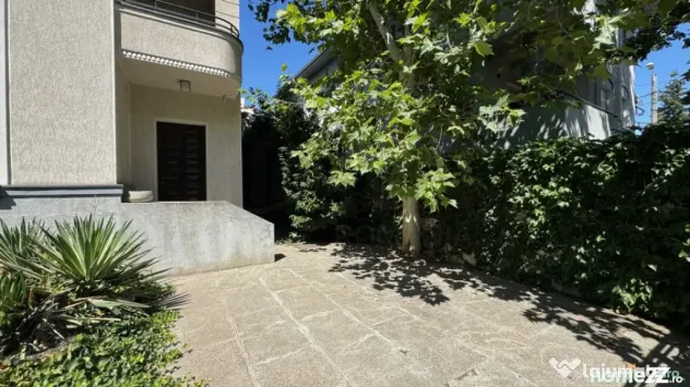 Vila superba 6 camere adiacent Calea Calarasilor