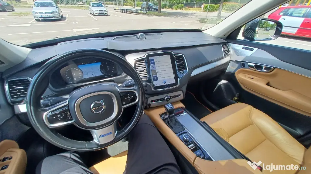 Vând Volvo XC 90,2.0 diesel,225cp,7 locuri,Model Inscription 2016